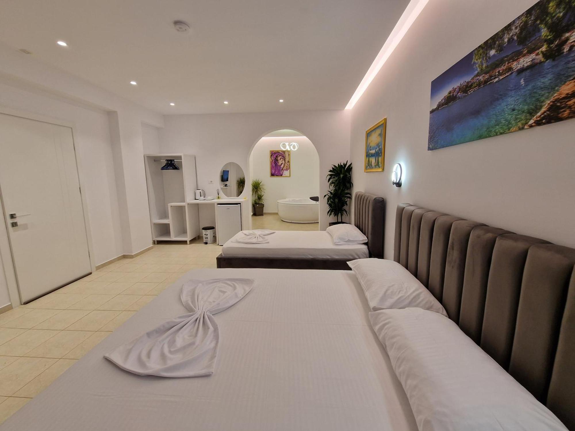Fenix Hotel Ksamil Exterior foto